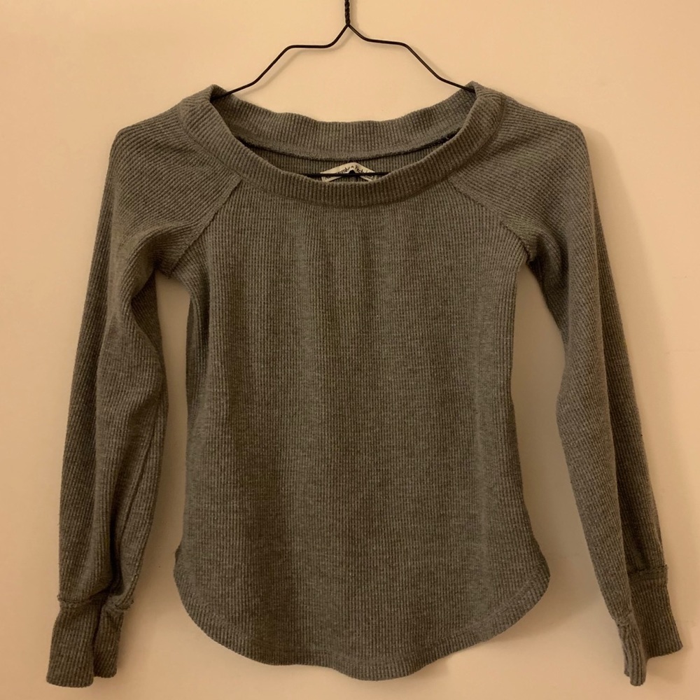 Off the Shoulder Longsleeve